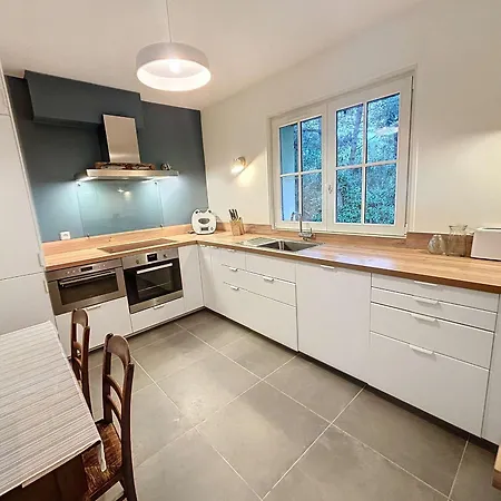 Grande Maison Renovee Proche Centre Et Plage, 5 Chambres, Confort, Terrasse, Jardin, Wi-fi - Fr-1-361-531 *