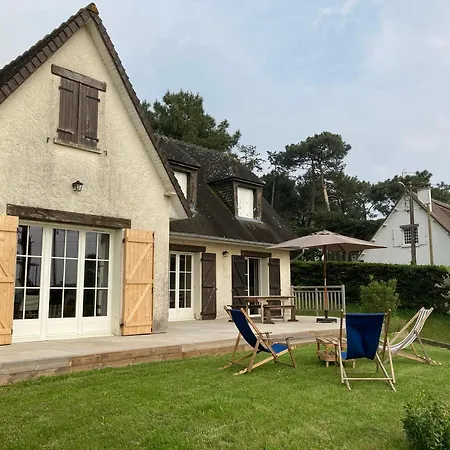 Grande Maison Renovee Proche Centre Et Plage, 5 Chambres, Confort, Terrasse, Jardin, Wi-fi - Fr-1-361-531 Holiday home